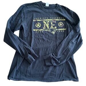 New England Patriots NFL Football Camo Long Sleeved Shirt Size Large